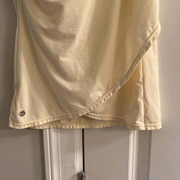 Buffbunny yellow tank top - Picture 5 of 5